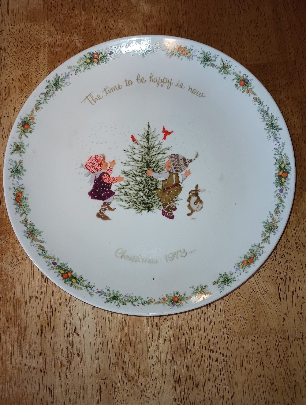 1973 Holly Hobbie Christmas Commemorative Plate